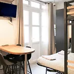 Cozy Studio Apartment Near Montmartre